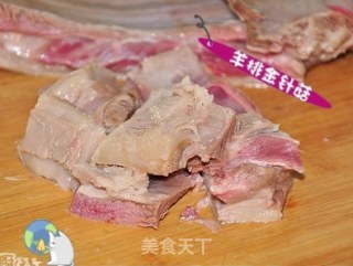 羊排金针菇的做法步骤：2