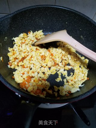 鸡蛋槐花饺子的做法步骤：8