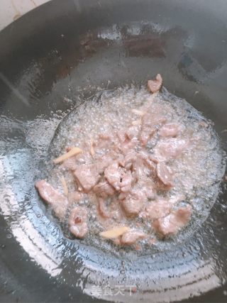 牛肉炒莴笋的做法步骤：6