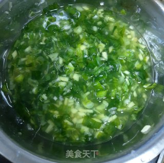 咸鸭蛋蒸肉的做法步骤：1