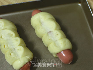 香葱肠仔卷的做法步骤：12