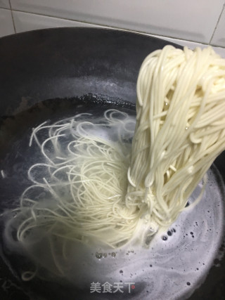 牛杂面的做法步骤：3