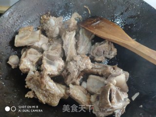 红烧排骨的做法步骤：6