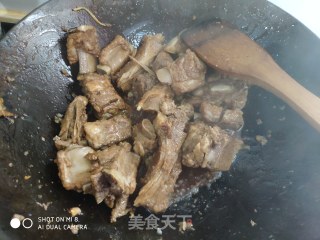 红烧排骨的做法步骤：7