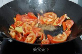 牛肉炖柿子的做法步骤：4