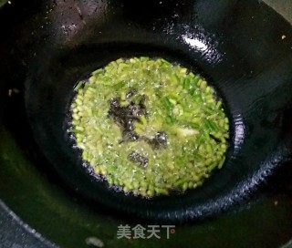 鸡蛋酱油炒饭的做法步骤：5