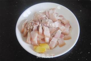 酱蒸五花肉的做法步骤：3