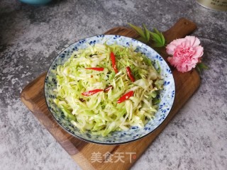 油泼包菜丝的做法步骤：8