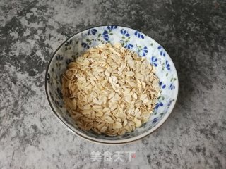 红薯南瓜燕麦粥的做法步骤：1