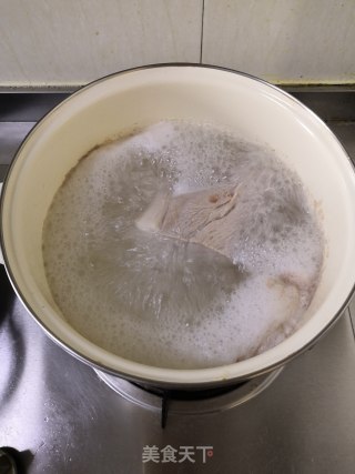 家常辣椒炒肉片的做法步骤：2