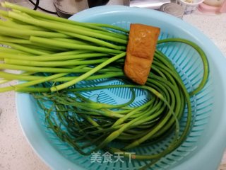 蒜苔炒豆腐干的做法步骤：1