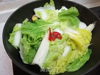 清炒长白菜的做法步骤：4