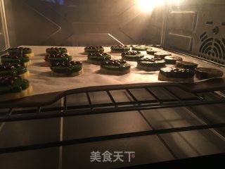 仿真立体葡萄饼干的做法步骤：17