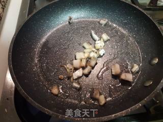 咸鱼豆腐煲的做法步骤：3