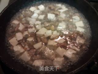 咸鱼豆腐煲的做法步骤：6