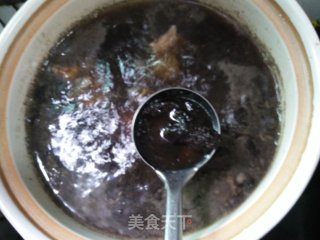 排骨炖熟地的做法步骤：6