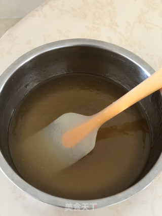 大月饼的做法步骤：2