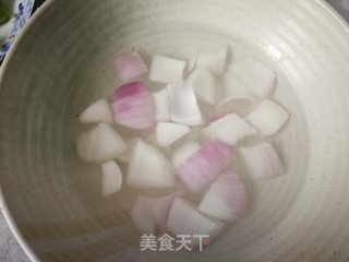 菜椒拌洋葱的做法步骤：4