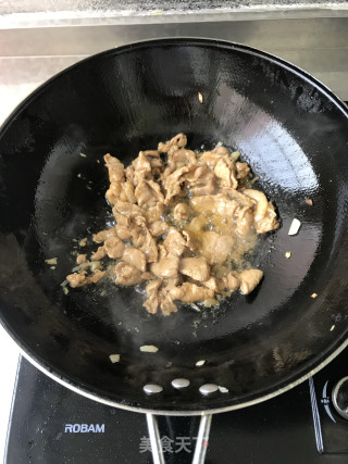 肉炒三片的做法步骤：7
