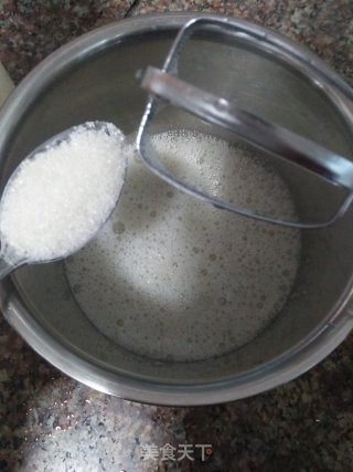 纸杯蛋糕的做法步骤：4