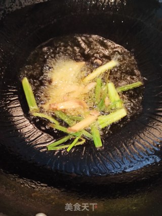 蒜香龙虾尾的做法步骤：11