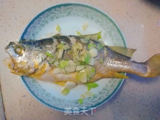 清蒸黄花鱼的做法步骤：5