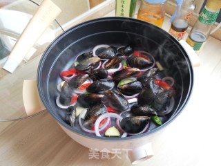 红酒焗青口贝的做法步骤：5