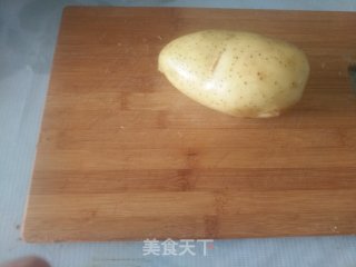 凉拌酸辣土豆片的做法步骤：1