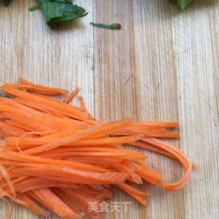 苦菊炒鹅蛋的做法步骤：4