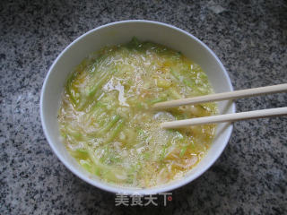 虾皮西葫芦摊鸡蛋的做法步骤：6