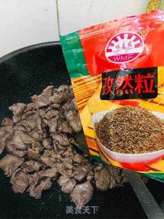 孜然羊肉的做法步骤：8