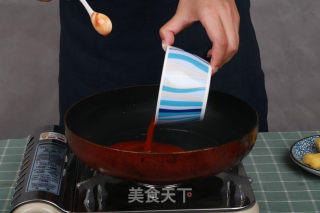 凤梨咕咾肉——色香味俱全到让你停不下来的做法步骤：5