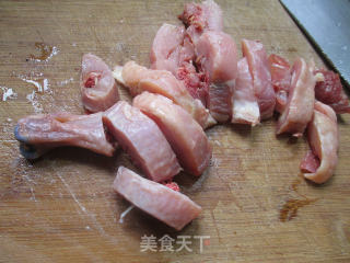 千张结煮腊鸡腿的做法步骤：2