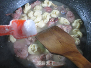 千张结煮腊鸡腿的做法步骤：6