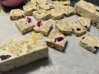 五彩雪花酥的做法步骤：16
