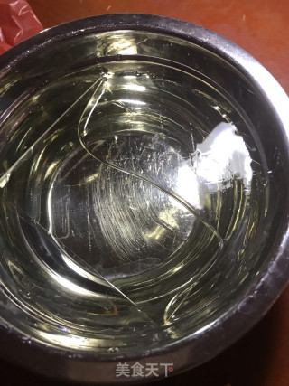 西瓜布丁的做法步骤：1