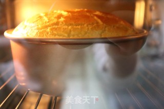 无油少糖酸奶戚风蛋糕的做法步骤：13