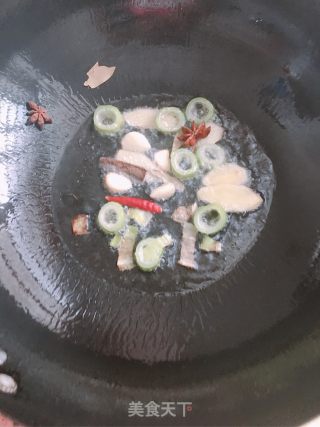 番茄炖牛肉的做法步骤：3