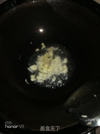 肉末胡萝卜丁焖豆腐的做法步骤：5