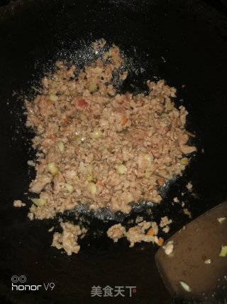 肉末胡萝卜丁焖豆腐的做法步骤：6