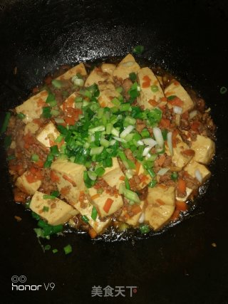 肉末胡萝卜丁焖豆腐的做法步骤：10