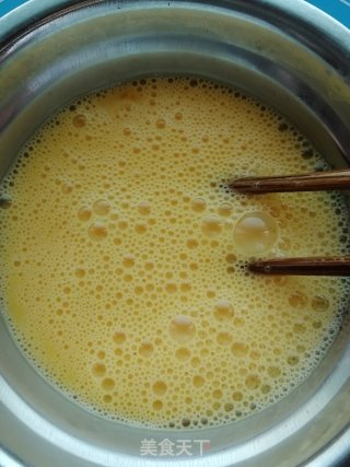 西红柿炒鸡蛋的做法步骤：3
