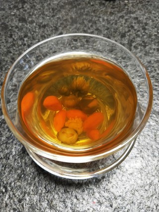 枸杞菊花玫瑰茶的做法步骤：7