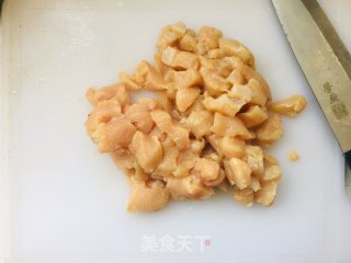 低脂烤鸡胸的做法步骤：1