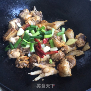 酱烧鸡块的做法步骤：3