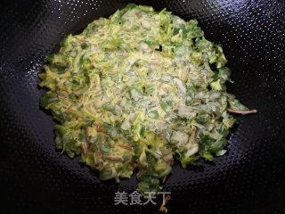 马齿苋饼的做法步骤：4