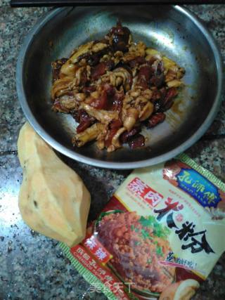 五花肉蒸红薯的做法步骤：1