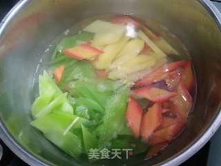 干锅五花肉的做法步骤：3