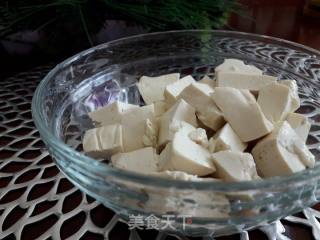 虾酱烧豆腐的做法步骤：1