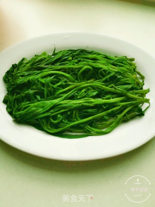 蚝油空心菜的做法步骤：3